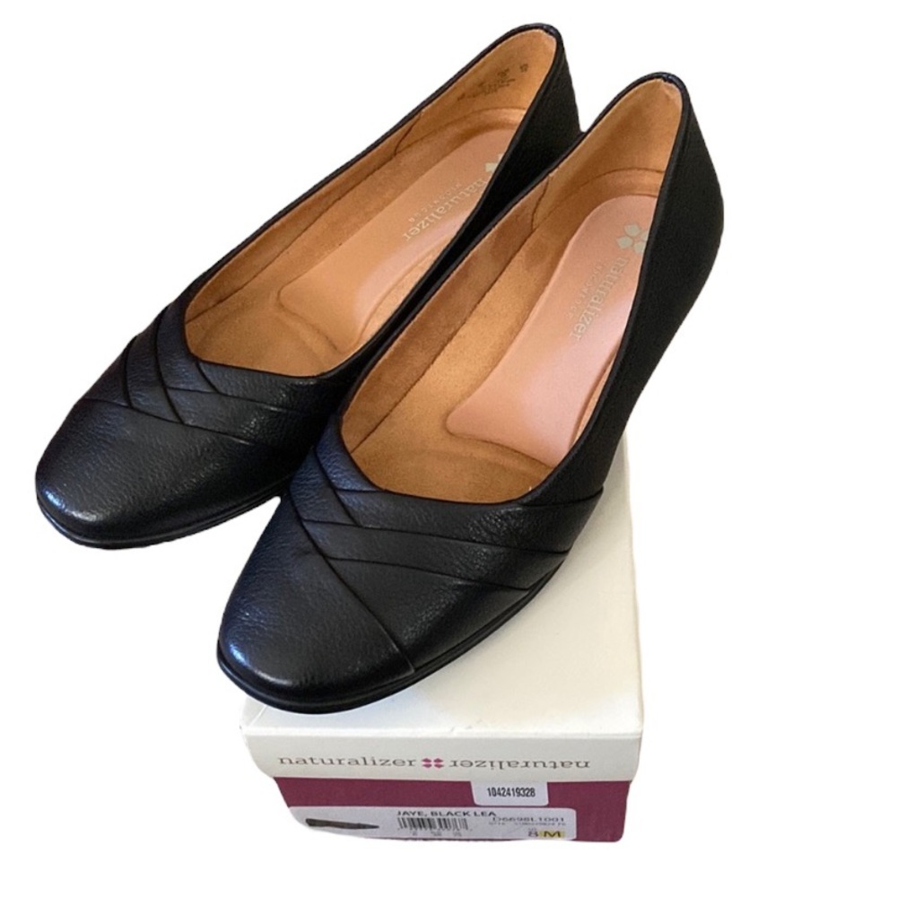 Naturalizer Jaye Black Leather Flats